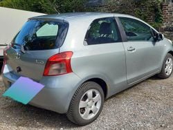 Silber Gebraucht 2007 Toyota Yaris Kleinwagen | 1.700 € (Fairer Preis)