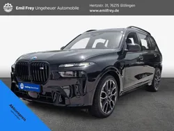 Schwarz Neu 2025 BMW X7 M Sport SUV | 129.990 €