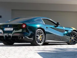 Rot Gebraucht 2014 Ferrari F12 | 215.250 € (Teuer)