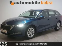 Lava blau Gebraucht 2020 Skoda Octavia Style Kombi | 22.990 € (Guter Preis)