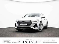 Florettsilber metallic Gebraucht 2022 Audi e-tron S-Line SUV | 33.795 € (Fairer Preis)