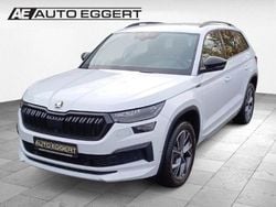 Weiss Gebraucht 2023 Skoda Kodiaq SportLine SUV | 34.490 € (Guter Preis)