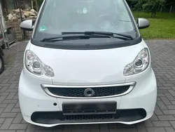 Weiß Gebraucht 2013 Smart ForTwo Coupé Coupé | 6.500 €
