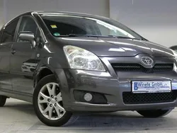 Grey metallic Gebraucht 2008 Toyota Corolla Verso Team Van / Kleinbus | 5.990 € (Etwas zu teuer)