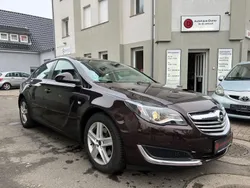 Braun Gebraucht 2015 Opel Insignia Limousine | 12.965 € (Fairer Preis)