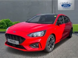 Racerot Gebraucht 2019 Ford Focus ST-Line Limousine | 19.990 € (Fairer Preis)