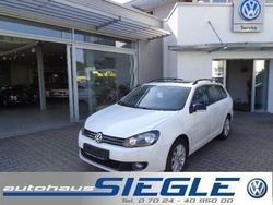 Weiß Gebraucht 2012 VW Golf VII Style Kombi | 8.990 €