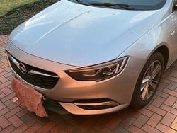 Silber Gebraucht 2017 Opel Insignia Innovation Kombi | 12.000 € (Guter Preis)