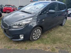 Schwarz Gebraucht 2015 Kia Carens DREAM-TEAM Edition Van / Kleinbus | 12.890 € (Fairer Preis)
