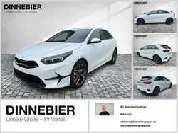 Weiß Neu 2025 Kia Ceed Limousine | 29.990 € (Teuer)