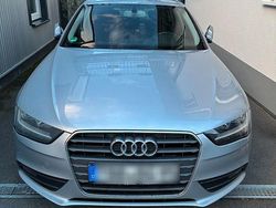 Silber Gebraucht 2015 Audi A4 Ambiente Kombi | 9.999 € (Guter Preis)