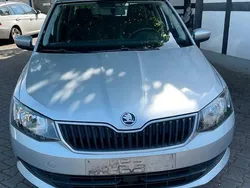 Silber Gebraucht 2017 Skoda Fabia Ambition Kleinwagen | 5.890 € (Superpreis)