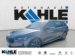 Graphitegrau metallic Gebraucht 2025 Skoda Octavia SportLine Kombi | 40.930 € (Teuer)