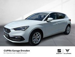 Glacial weiß metallic Neu 2025 Seat Leon Style Limousine | 30.890 € (Teuer)