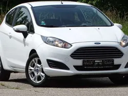 Frostweiß Gebraucht 2014 Ford Fiesta SYNC Edition Kleinwagen | 6.500 € (Fairer Preis)