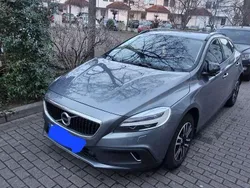 Gebraucht 2017 Volvo V40 CC Kombi | 10.500 € (Fairer Preis)