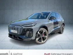 Grau Gebraucht 2025 Audi SQ6 e-tron Edition .1 SUV | 87.970 € (Superpreis)
