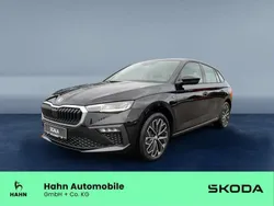 Schwarz Gebraucht 2024 Skoda Scala Drive Kleinwagen | 30.890 €