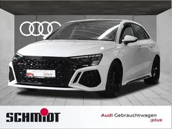 Gletscherweiß metallic Gebraucht 2024 Audi RS3 Sportback Ambiente Kleinwagen | 63.840 € (Teuer)