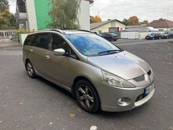 Silber Gebraucht 2009 Mitsubishi Grandis Van / Kleinbus | 2.990 € (Superpreis)