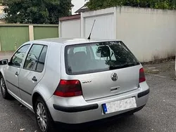 Silber Gebraucht 2002 VW Golf IV Kleinwagen | 2.050 € (Fairer Preis)