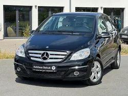 Schwarz Gebraucht 2010 Mercedes B180 Van / Kleinbus | 4.590 € (Guter Preis)