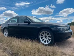 Schwarz Gebraucht 2004 BMW 735 Limousine | 2.250 €