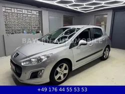 Grau Gebraucht 2012 Peugeot 308 Access Limousine | 4.800 € (Etwas zu teuer)
