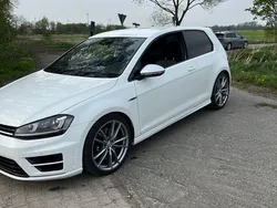 Weiß Gebraucht 2015 VW Golf VII Limousine | 19.500 € (Etwas zu teuer)