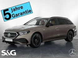 Metalliclack samtbraun Gebraucht 2025 Mercedes E300 AMG Kombi | 85.999 €