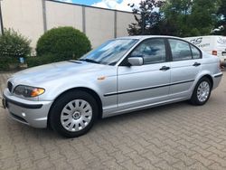 Silber Gebraucht 2004 BMW 316 Lifestyle Limousine | 1.590 € (Fairer Preis)