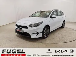 Cassa white Neu 2025 Kia Ceed Sportswagon Play Kombi | 23.868 € (Guter Preis)