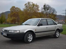 Silber Gebraucht 1990 Mazda 626 Limousine | 2.900 €