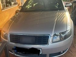 Grau Gebraucht 2004 Audi A4 Cabriolet Cabrio | 4.000 € (Guter Preis)
