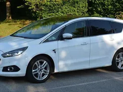 Weiß Gebraucht 2016 Ford S-MAX S Van / Kleinbus | 15.900 € (Teuer)