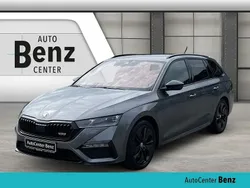 Grau Gebraucht 2023 Skoda Octavia RS Kombi | 32.490 € (Guter Preis)