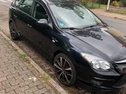 Schwarz Gebraucht 2010 Hyundai i30 Kombi | 5.800 € (Teuer)