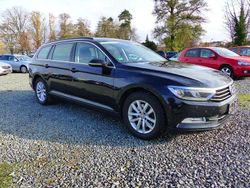 Schwarz Gebraucht 2017 VW Passat Comfortline Kombi | 14.799 € (Guter Preis)