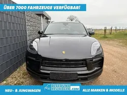 Tiefschwarzmetallic Gebraucht 2024 Porsche Macan SUV | 80.880 € (Superpreis)