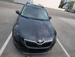 Schwarz Gebraucht 2018 Skoda Octavia Clever Limousine | 11.000 € (Fairer Preis)