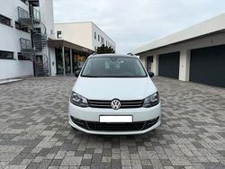 Weiß Gebraucht 2021 VW Sharan Highline Van / Kleinbus | 29.600 € (Fairer Preis)