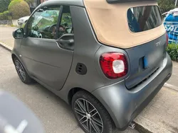 Grau Gebraucht 2019 Smart ForTwo Cabrio Cabrio | 16.900 € (Fairer Preis)
