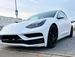 Gebraucht 2021 Tesla Model 3 Limousine | 30.000 € (Teuer)