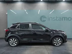 Schwarz Gebraucht 2024 Kia Stonic SUV | 17.149 € (Superpreis)