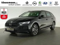 Schwarz Gebraucht 2025 Skoda Octavia SportLine Kombi | 38.924 € (Etwas zu teuer)