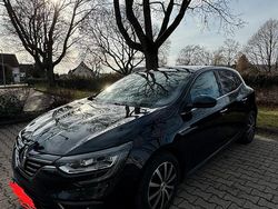 Schwarz Gebraucht 2016 Renault Mégane IV Bose Edition Limousine | 11.399 € (Fairer Preis)