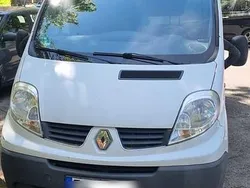 Weiß Gebraucht 2013 Renault Traffic Kombi | 6.950 €