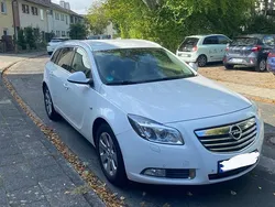 Weiß Gebraucht 2013 Opel Insignia Kombi | 4.499 € (Superpreis)