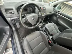 Blau Gebraucht 2005 VW Golf V Kleinwagen | 1.100 € (Guter Preis)