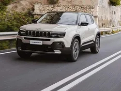 Grau Neu 2025 Jeep Avenger Summit SUV | 29.990 € (Fairer Preis)
